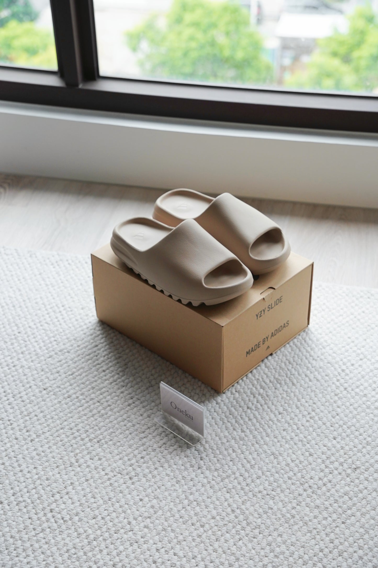 『ONEKU』adidas YEEZY Slide "Pure" 奶油色拖鞋【GW1934】