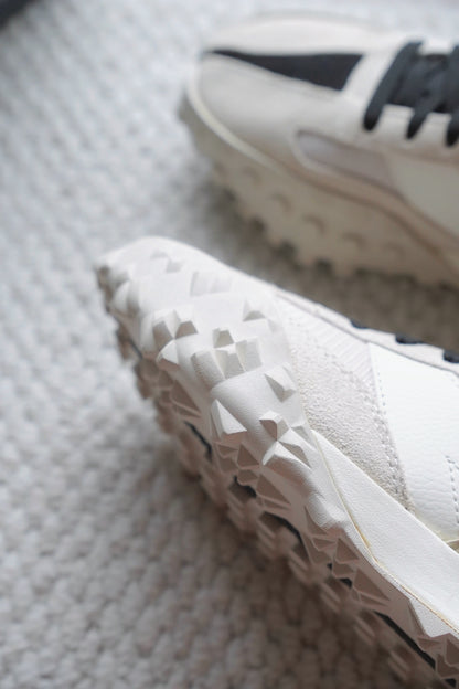 『ONEKU』New Balance XC-72 "Moonbeam"月色質感奶油白