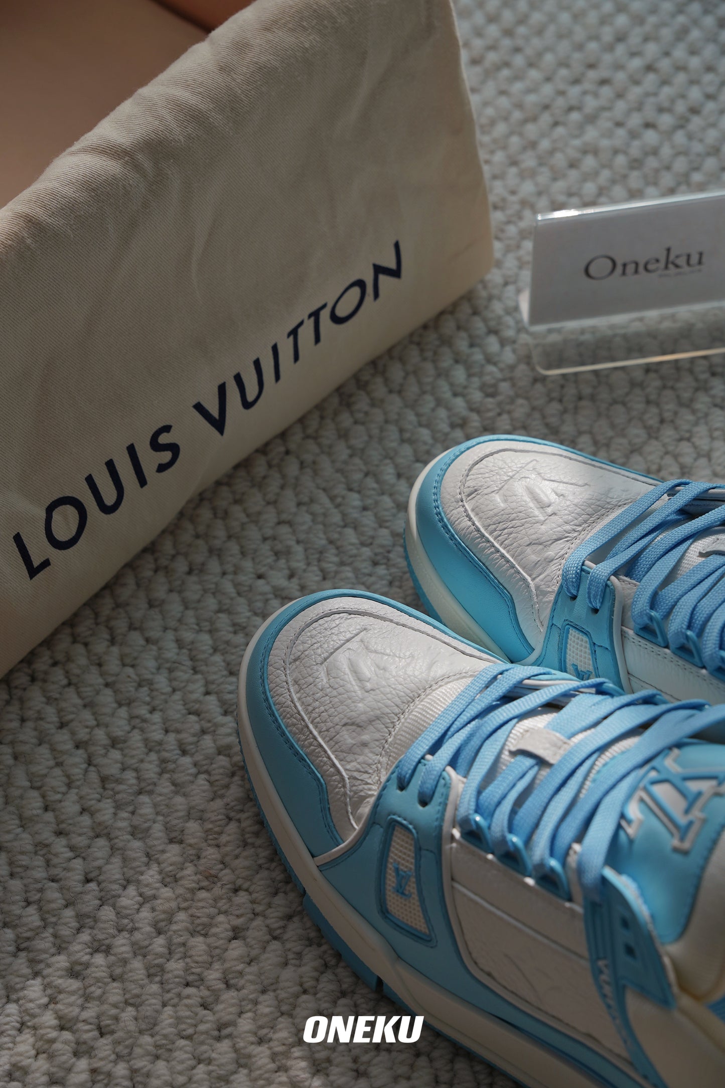 『ONEKU』 Louis Vuitton Trainer Sneaker "天空藍"「二手商品」