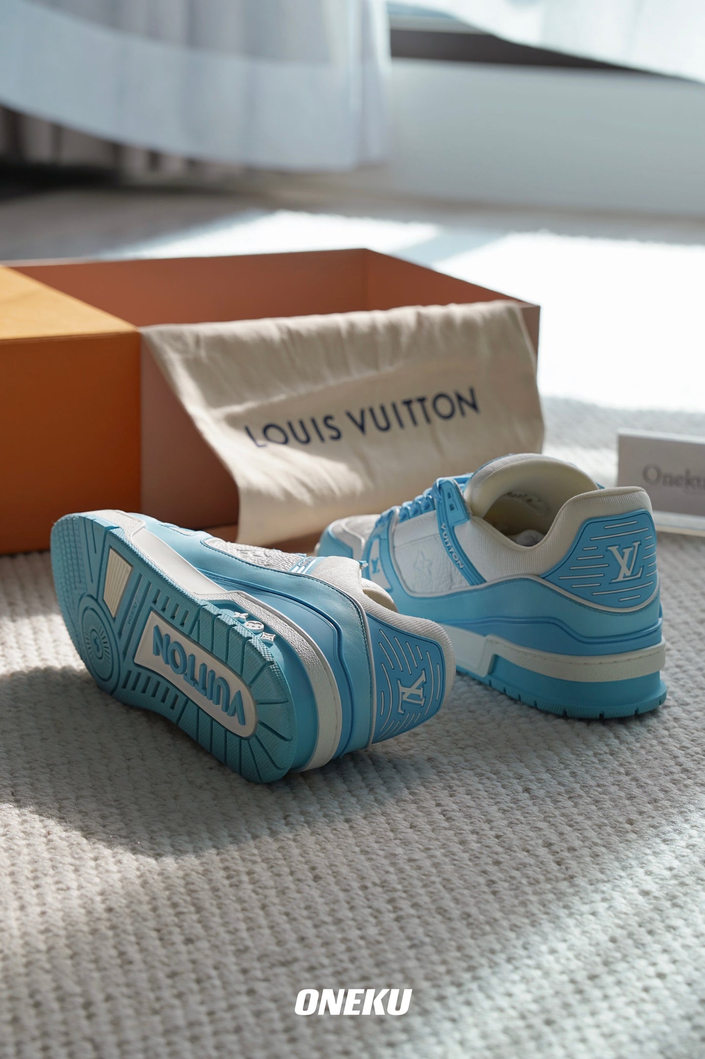 『ONEKU』 Louis Vuitton Trainer Sneaker "天空藍"「二手商品」