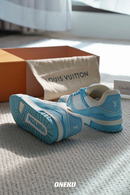 『ONEKU』 Louis Vuitton Trainer Sneaker "天空藍"「二手商品」