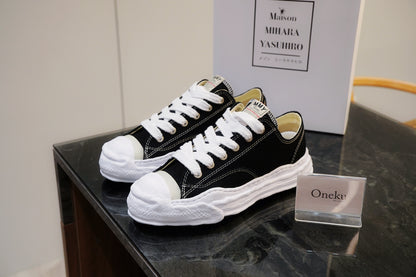 『ONEKU』 Maison Mihara Yasuhiro Original Low  "Black"三原康裕 時尚板鞋 溶膠底