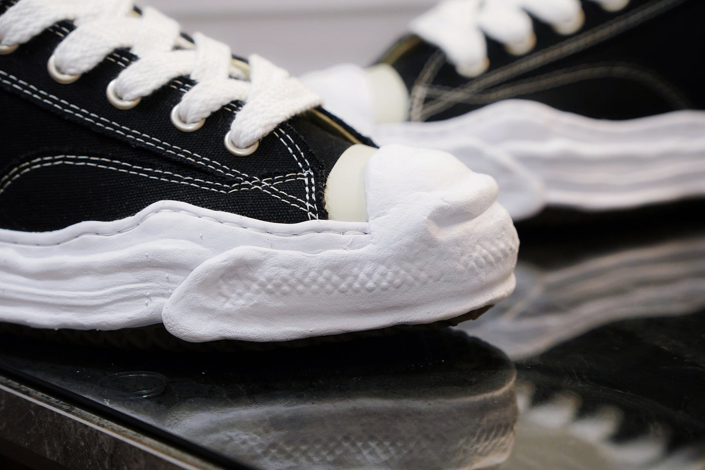 『ONEKU』 Maison Mihara Yasuhiro Original Low  "Black"三原康裕 時尚板鞋 溶膠底