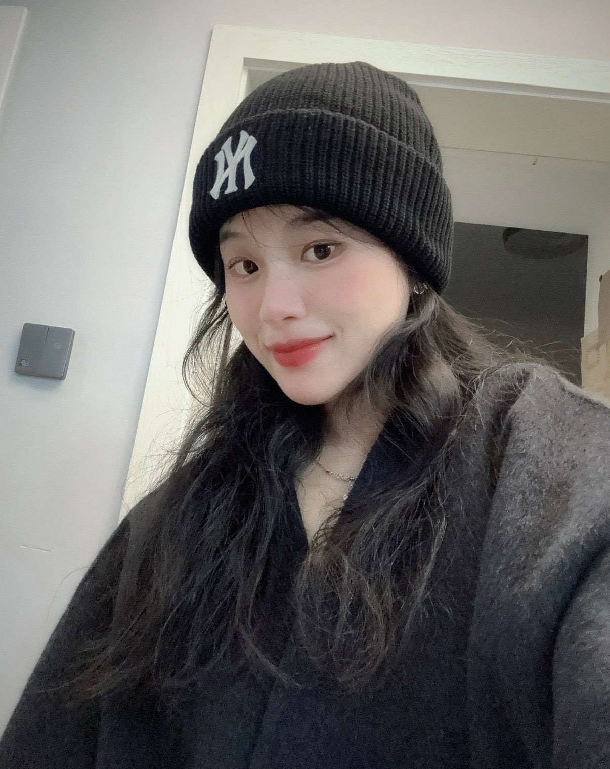 MLB New York Yankees Karina同款洋基LOGO毛帽
